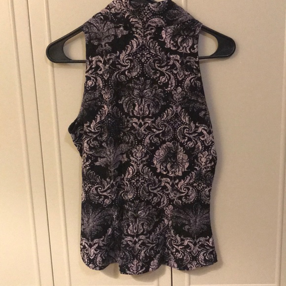 I.N.C. Collared Button Down Tank - Picture 2 of 2